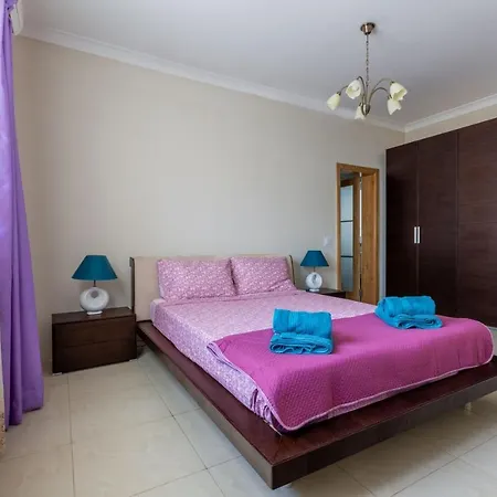 Sunset & Seaview - 2 Bedrooms