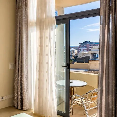 Apartament Spacious 2 Bedroom With Seaview & Sunsets *