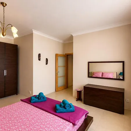 Spacious 2 Bedroom With Seaview & Sunsets סיינט פול ביי