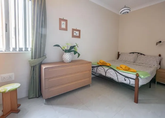 Sunset & Seaview - 2 Bedrooms Lejlighed San Pawl il-Baħar